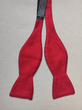 Charger l'image dans la galerie, Cinabre Paris noeud papillon Prince de Galles en laine et soie Made in France