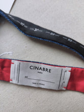 Afbeelding in Gallery-weergave laden, Cinabre Paris noeud papillon tartan bleu en laine et soie Made in France