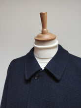 Charger l'image dans la galerie, Rodex of London X Old England pardessus raglan vintage bleu marine pure laine vierge Made in Great Britain 54