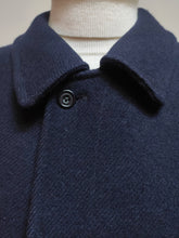 Charger l'image dans la galerie, Rodex of London X Old England pardessus raglan vintage bleu marine pure laine vierge Made in Great Britain 54