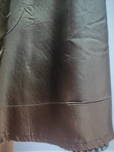 Charger l'image dans la galerie, Aquascutum X Harrod's cape en pure laine vierge Made in England
