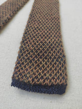 Charger l'image dans la galerie, Inis Meain cravate maille vintage en baby alpaga et lin Made in Ireland