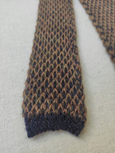 Charger l'image dans la galerie, Inis Meain cravate maille vintage en baby alpaga et lin Made in Ireland