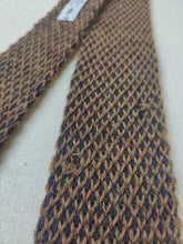 Charger l'image dans la galerie, Inis Meain cravate maille vintage en baby alpaga et lin Made in Ireland