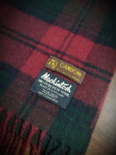 Afbeelding in Gallery-weergave laden, Mackintosh écharpe à carreaux en pure laine vierge Made in Scotland