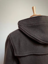 Charger l'image dans la galerie, Gloverall manteau duffle-coat marron en laine Made in England 48