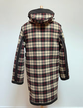 Charger l'image dans la galerie, Gloverall manteau duffle-coat marron en laine Made in England 48