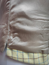 Charger l'image dans la galerie, Gilet de costume vintage à carreaux en laine vierge Made in Italy 48