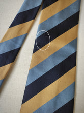 Afbeelding in Gallery-weergave laden, Rosati Roma cravate regimental pure soie Made in England