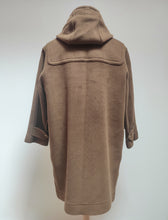 Charger l'image dans la galerie, Old England Paris manteau duffle-coat femme marron noisette 42 FR / 14 UK