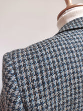 Charger l'image dans la galerie, Harris Tweed blazer tweed vintage en pure laine vierge L