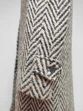 Charger l'image dans la galerie, Burberrys manteau femme à chevrons en pure laine Made in England 12 UK / 40 FR