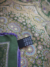 Cargar imagen en el visor de la galería, Pochette vintage en soie à motif floral Made in Italy