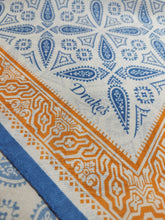 Charger l'image dans la galerie, Drake's pochette en soie à motif bandana Made in Italy