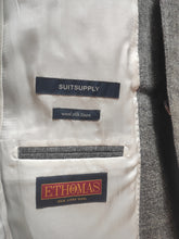 Afbeelding in Gallery-weergave laden, Suitsupply costume gris en laine soie et lin E.Thomas Taille 48/50