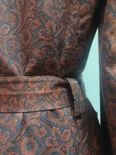 Charger l'image dans la galerie, Robe de chambre vintage à col châle en satin de coton taille L