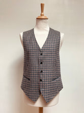 Charger l'image dans la galerie, Suitsupply gilet à carreaux en laine et soie Vitale Barberis Ferrara 50