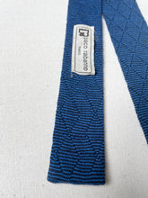 Charger l'image dans la galerie, Paco Rabanne Paris cravate maille vintage en laine