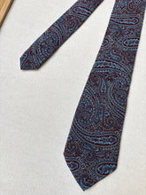 Load image into Gallery viewer, Lanvin Paris cravate en soie à motif paisley en soie Made in Italy
