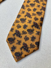 Charger l&#39;image dans la galerie, Berteil Paris cravate vintage paisley en soie Made in Italy
