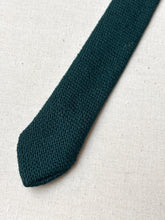 Lade das Bild in den Galerie-Viewer, Cravate tweed vintage en laine vierge Made in Ireland
