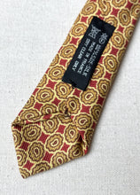 Charger l'image dans la galerie, Charles Malignon cravate vintage en soie à motif paisley Made in Switzerland

