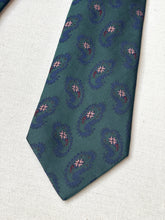 Charger l'image dans la galerie, Francesco Smalto Paris X Charles Hill cravate verte paisley Made in England
