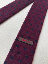 Afbeelding in Gallery-weergave laden, Fiorio cravate à bout carré 100%  cachemire Made in Italy
