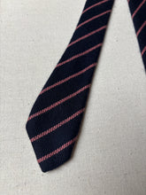 Afbeelding in Gallery-weergave laden, Glans X M. Bardelli cravate club marine en cachemire
