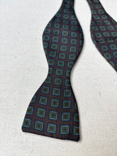 Charger l&#39;image dans la galerie, Duo de noeuds papillon en soie vintage
