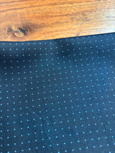 Charger l&#39;image dans la galerie, Duo de pochettes vintage en soie
