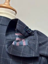 Cargar imagen en el visor de la galería, Scapa costume bleu gris à carreaux fenêtre deux pièces en laine et cachemire 48

