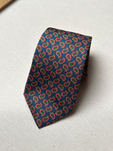 Load image into Gallery viewer, Caleffi Roma X Vivax London cravate paisley en soie Made in England
