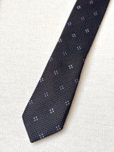 Charger l'image dans la galerie, Derby cravate marron en soie Made in Italy
