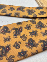 Charger l&#39;image dans la galerie, Berteil Paris cravate vintage paisley en soie Made in Italy
