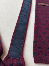 Afbeelding in Gallery-weergave laden, Fiorio cravate à bout carré 100%  cachemire Made in Italy
