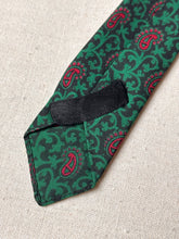 Charger l'image dans la galerie, Trio de cravates vintage all wool twill et soie Diony's / BWA Ltd Macclesfield England
