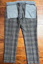 Carica l'immagine nel visualizzatore di Gallery, Abito a quadri Principe di Galles Suitsupply in pura lana, taglia 44
