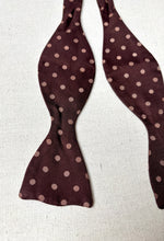 Charger l&#39;image dans la galerie, Duo de noeuds papillon en soie vintage
