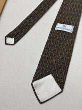 Načíst obrázek do prohlížeče Galerie, Trio de cravates vintage en soie à motif géométrique Pierre Balmain
