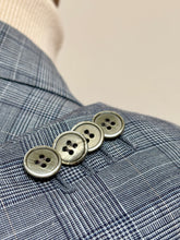 Afbeelding in Gallery-weergave laden, Suitsupply blazer marine en laine et lin Prince de Galles 52
