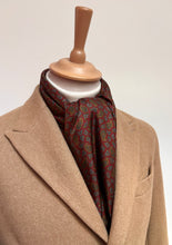 Charger l'image dans la galerie, SOR by Richard Edking foulard vintage double face en cachemire laine et soie Made in England
