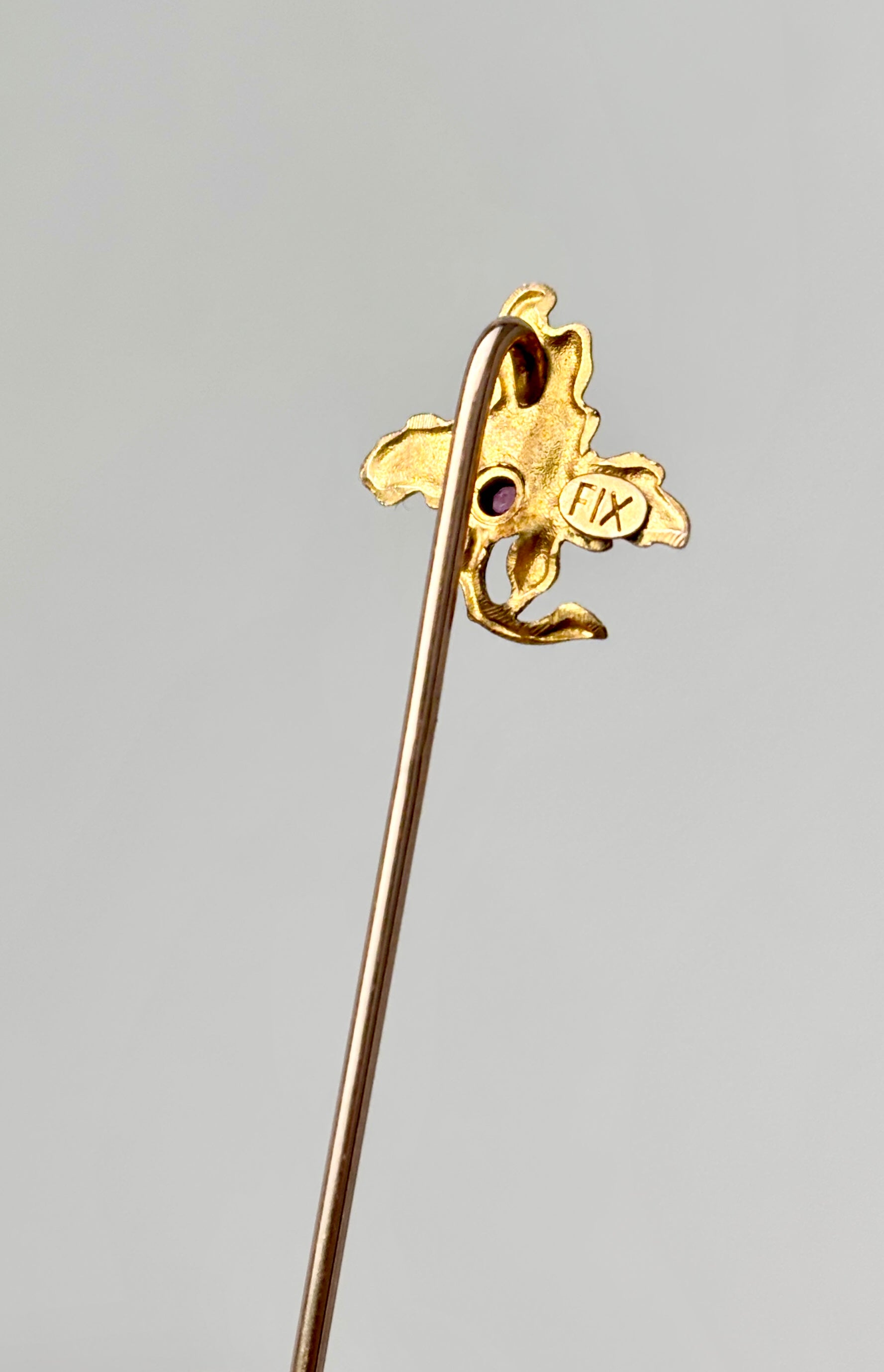 Épingle De Cravate Ancienne Art Déco - Plaqué Or, Fleur à Cœur Rouge (zircon Ou Strass)