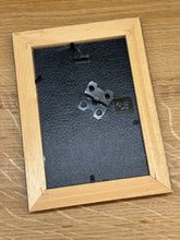 Lade das Bild in den Galerie-Viewer, Petit cadre en bois avec planche botanique Didisque bleu par Charles d'Orbigny
