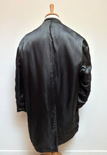 Load image into Gallery viewer, Pardessus manteau vintage en pure laine Made in France 54
