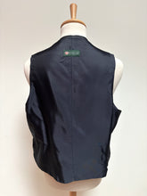 Načíst obrázek do prohlížeče Galerie, Žlutá vesta Frederick Theak z čisté nové vlny, vyrobeno v Anglii 54
