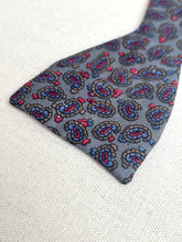 Charger l'image dans la galerie, Noeud papillon paisley vintage en soie
