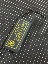 Charger l&#39;image dans la galerie, Duo de pochettes noires vintage en soie
