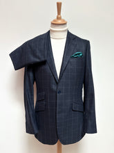 Cargar imagen en el visor de la galería, Scapa costume bleu gris à carreaux fenêtre deux pièces en laine et cachemire 48
