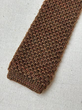 Charger l'image dans la galerie, Cravate maille vintage en laine et mohair
